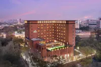 Holiday Inn Gurgaon NH8 Hotels near Leopard Hills