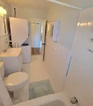 Best 1 Bedroom in SIC! 1 Block to the Beach.. A+ location .. Walk to Everything!
