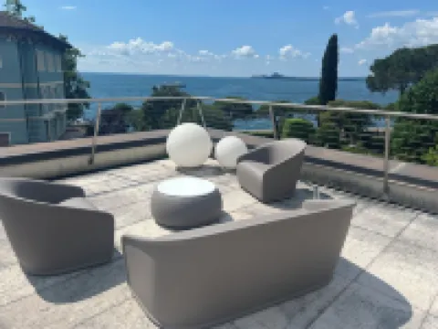 Vacation in Toscolano Maderno - 50 meters from the lake. With swimming pool.