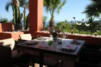 Sea view villa Costa del Sol - by the pool, 3 terraces near Estepona + Marbella