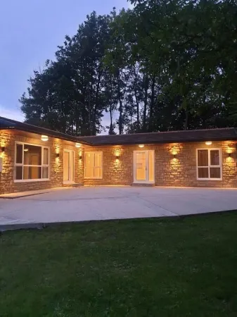 Homely luxury cottage 2