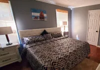 Charming 3-bedroom peaceful living in a specious house!