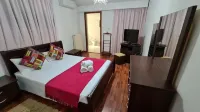 Charming Villa in Moniatis, Cyprus - Private Pool & Garden โรงแรมใน