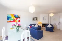 Apartment with Stunning Beach View, Very Cozy and Comfortable