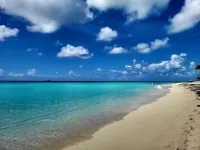 Beach front vacation rental - perfect for families!