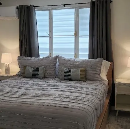 Beautiful renovated 2 bedroom 1 bathroom home 2 blocks from beach!