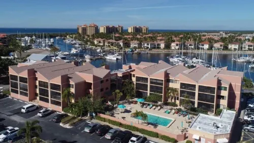 Stunning Burnt Store Marina,Boating &Golf Community Cape Coral, Punta Gorda Area