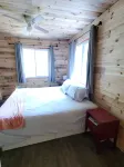 Diamond lake waterfront cottage just west of Bancroft
