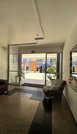 70m2, 2 Quartos, 2 Varandas, Cozinha, Serviço e 2 Garagens Privativas e Lazer Отели рядом с достопримечательностью «Ecological Park of Cocó»