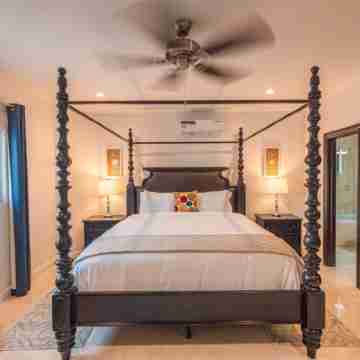 ENDLESS BLUE VILLA -WATER FRONT Rooms