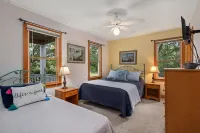 The Duck Social Hotel di Duck