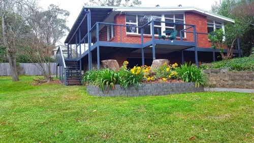 Green Leaf Retreat/PETS ALLOWED/FREE PARKING/CLOSE TO KATOOMBA & BLUE MOUNTAINS!