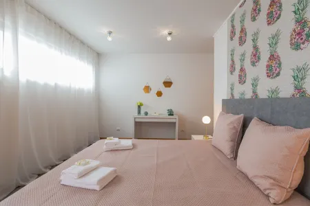 Secret Beach House Отели рядом с достопримечательностью «Marina de Vila Franca do Campo - Azores Islands»