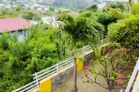 All the Comforts of Home together with Nature's Therapeutic Sights and Sounds Hotels in Brighton