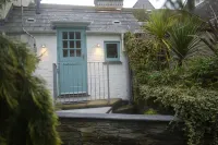 Two Bedroom Loft Apartment Overlooking St Fimbarrus Church & Its Grounds Hotels near Tremeer Farm - Yurt Glamping Holidays in Cornwall, UK