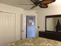 Stress Free.  Gorgeous View. Private pool. Hotel di Grant-Valkaria