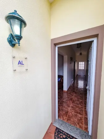 Achada Hillside & Ocean View Apartment with Free WIFI in Arco da Calheta