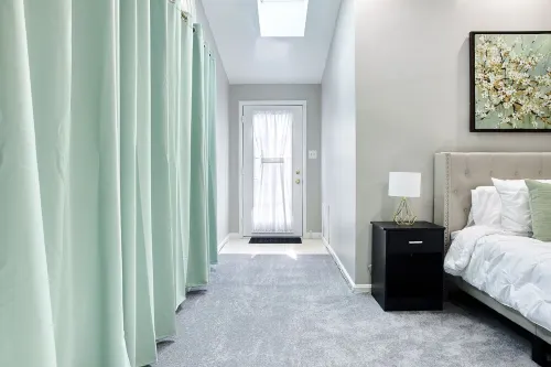 Dee's Lounge, Your Relaxation Oasis