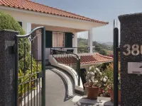 Viewpoint House Hotels in Ponta do Sol
