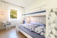 Exclusive vacation home in a quiet location with swimming pool and sauna - Pools
