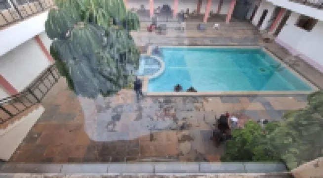 奈瓦沙紐斯特德酒店