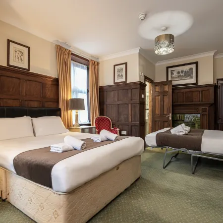 Barrington Lodge