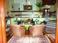 WONDERFUL HOUSE (1km from the center) for up to 12 people