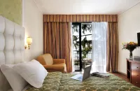 Hotel Villa Capri Hotels in Gardone Riviera