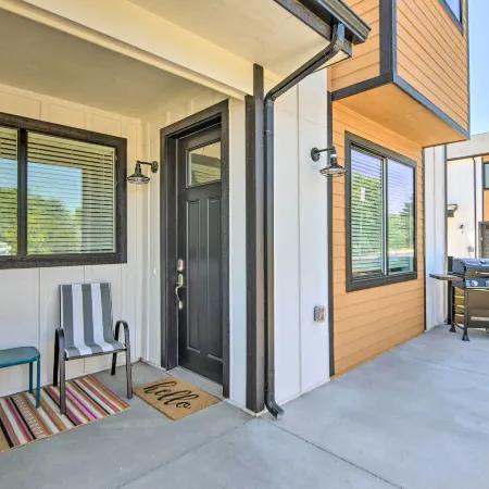 Gorgeous Greeley Getaway - Close to Parks!