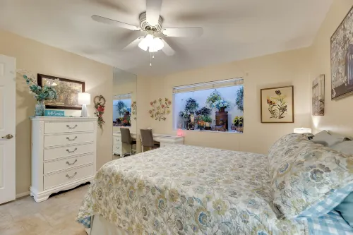Golf, Hike, Swim: Your Perfect Desert Oasis Escape - Apartments