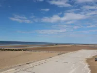 Llidiart Cerrig Hotels in Talacre