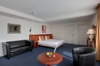 Hotel de Boegschroef Hotels near Theater & Convention Center Molenberg