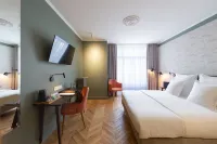 Hotel Perrin - Former Carlton Hotels in Luxemburg