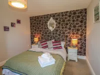 Middle Barn Hotels in Saint Thomas the Apostle Rural
