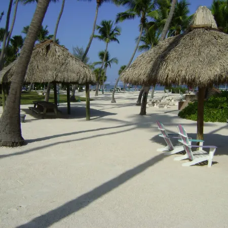 Breezy Palms Resort