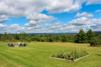 Spacious Hammondsport Home on 6 Acres w/ Lake View - Boutique