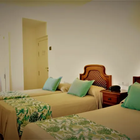 Hotel Ayamontino