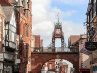 45 Benton Hotels in Picton