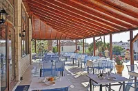 Stratos Hotel - breakfast