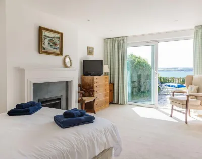 Carn Du 1 Các khách sạn gần Fishing Cove field