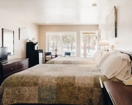 Vintage Lakeside Inn Hotels in Big Bear Lake