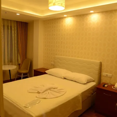 Derya Hotel