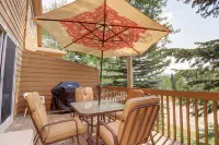 75 Corinthian 3Br 3ba Spacious Layout, Private Garage. 3 Bedroom Townhouse by RedAwning
