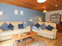 The Log Cabin فنادق في Pembridge