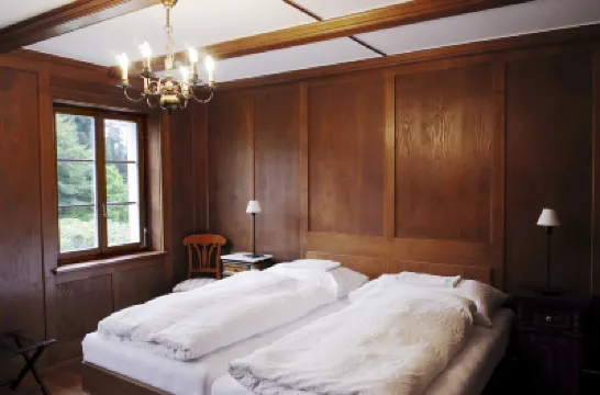 多納赫克洛斯特旅館 酒店