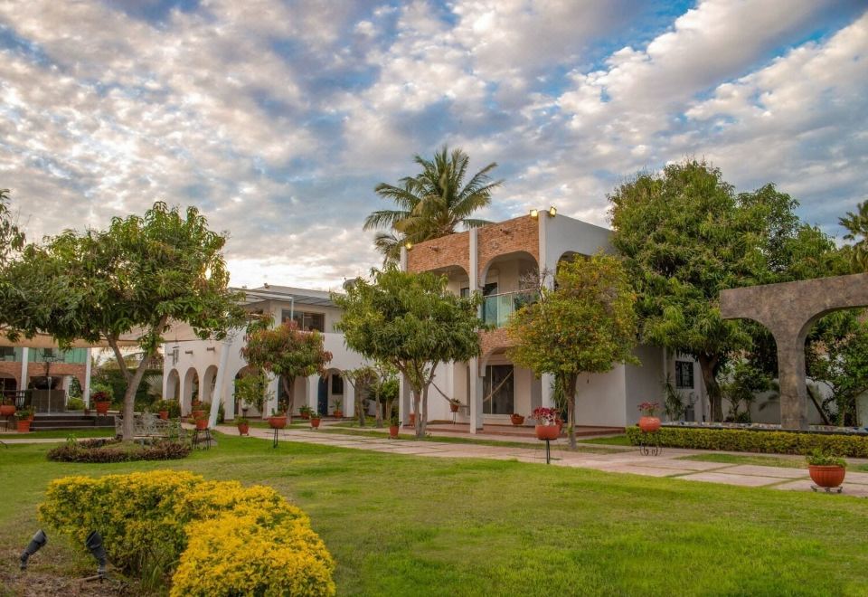 hotel overview picture