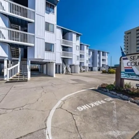 Pura Vida Pure Life - Expansive Views of the Ocean and Wide Sandy Beach 1 Bedroom Condo by RedAwning