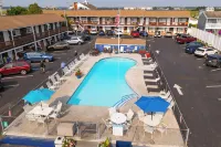 The Janmere Motel - Beach
