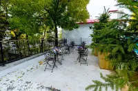 Grand Ani Hotel - 4-Star