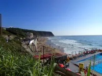 450 meters to the beach, Private gardens,Praia das Maçãs
